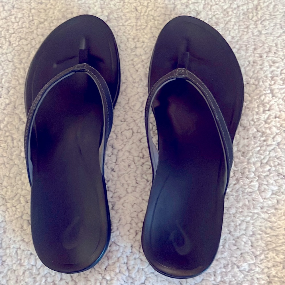 OluKai sandals NWOT women’s size 10